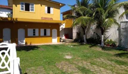 Ótima pousada com piscina à venda no bairro Suarão, em Itanhaém ** Localizada lado praia, em rua calçada.