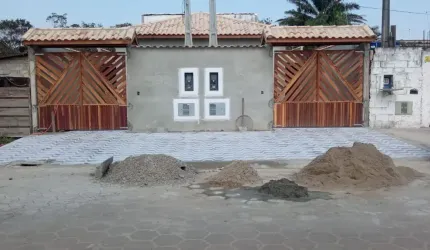 LANÇAMENTO !!!! CASA NOVA COM PISCINA EXCELENTE LOCALIZAÇÃO .