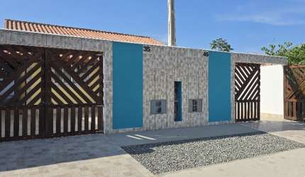 CASA NOVA COM PISCINA Á 1000M DO MAR - ITANHAÉM/JD GRANDESP.