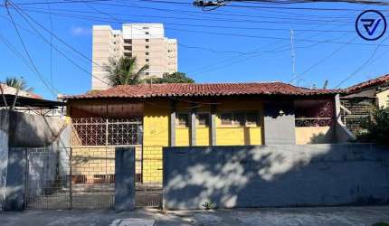 Casa com 3 quartos à venda na Thomaz Edson, 1145, Itaperi, Fortaleza, 120 m2 por R$ 825.000