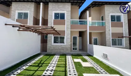 Casa em condomínio fechado com 4 quartos à venda na Rua Santa Cecília, 2700, Guaribas, Eusébio, 103 m2 por R$ 563.100