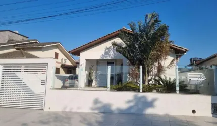 Casa para Venda em Criciúma, Vila Manaus, 3 dormitórios, 2 banheiros, 1 vaga