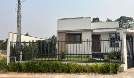 Casa para Venda em Criciúma, Santo Antônio, 3 dormitórios, 2 suítes, 4 banheiros, 3 vagas