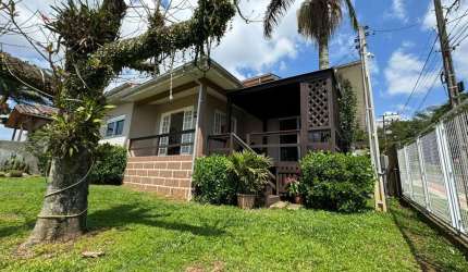 Casa para Venda em Criciúma, Pedro Zanivan, 3 dormitórios, 1 banheiro, 1 vaga