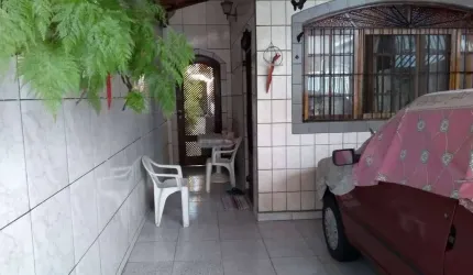 CASA GEMINADA À VENDA NA OCIAN