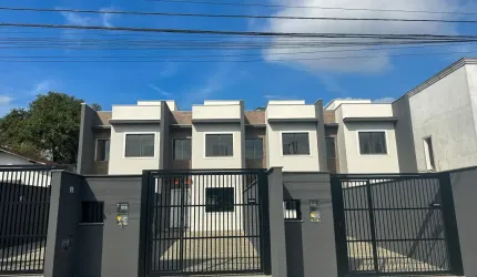 Geminados Novos no Bairro Bom Retiro, pronto para morar, com 01 suíte + 02 dormitórios
