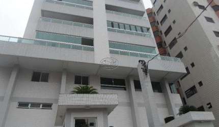 ótimo apartamento de 84m2, com 02 dormitórios e 01 suíte no bairro Aviação, em Praia Grande.