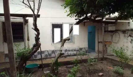 Casa isolada na Tupi em Praia Grande SP.