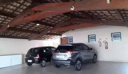 Casa com 2 suítes na Guilhermina em Praia Grande SP.