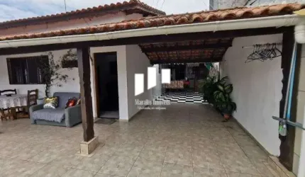 Casa com 2 dormitórios a 300 metros da paia em Praia Grande SP