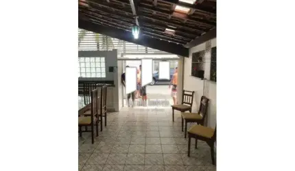 Casa 4 dormitórios a 100m da praia em Praia Grande S. Paulo...