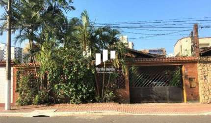 Casa Isolada na Guilhermina em Praia Grande SP.