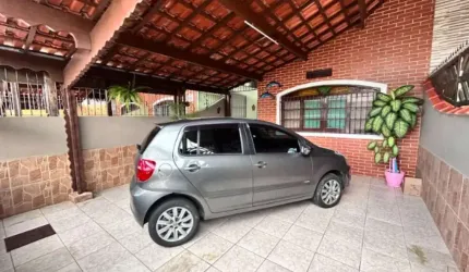 Casa de 2 dormitórios no Caiçara em Praia Grande SP