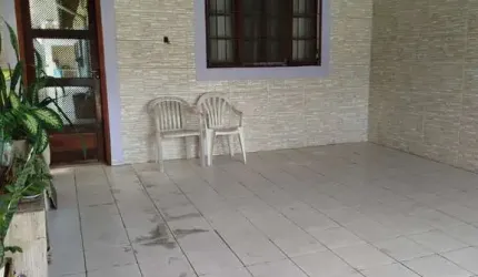 Casa com 2 dormitórios na Mirim em Praia Grande SP