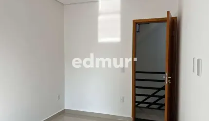 Casa com 2 quartos à venda na Vila Camilópolis, Santo André  por R$ 529.000