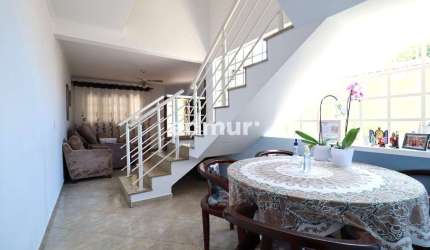 Casa com 3 quartos à venda na Vila Alto de Santo André, Santo André  por R$ 820.000