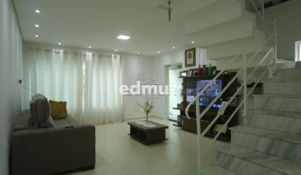 Casa com 4 quartos à venda no Parque Oratório, Santo André  por R$ 1.250.000
