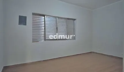 Casa com 3 quartos para alugar na Vila Camilópolis, Santo André  por R$ 3.500