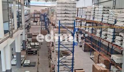 Barracão / Galpão / Depósito com 3 salas para alugar no Campestre, Santo André  por R$ 55.000