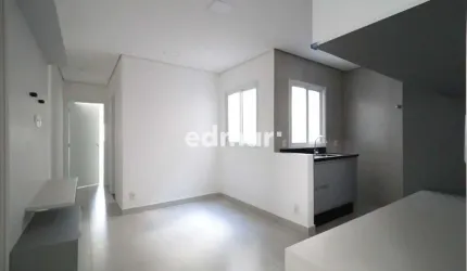 Cobertura com 2 quartos para alugar na Vila Camilópolis, Santo André  por R$ 2.800