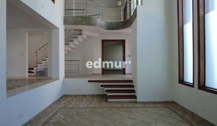 Casa com 3 quartos para alugar na Vila Scarpelli, Santo André  por R$ 8.000