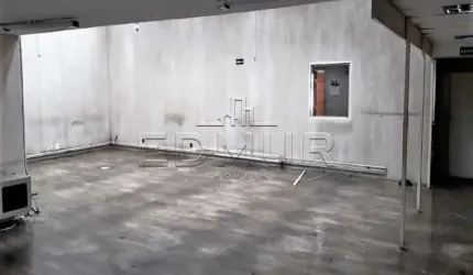 Prédio com 6 salas para alugar no Jabaquara, São Paulo  por R$ 15.000