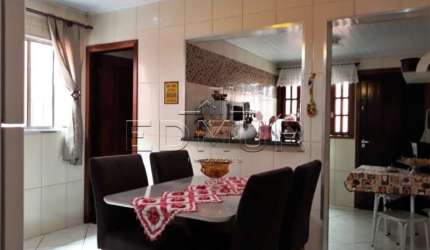 Casa com 2 quartos à venda no Jardim das Maravilhas, Santo André  por R$ 485.000