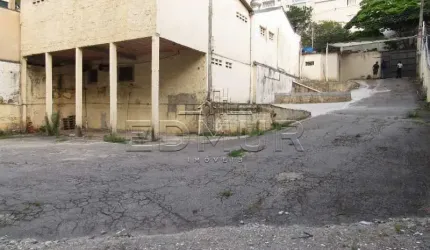 Sala comercial com 5 salas para alugar no Jardim, Santo André  por R$ 12.000
