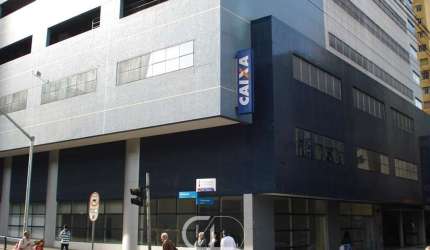 Excelente Sala Comercial 314m² no Centro