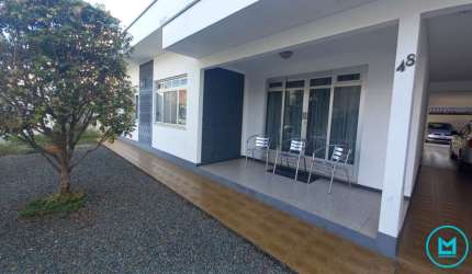 VENDO TERRENO COM CASA EM BALNEÁRIO CAMBORIÚ