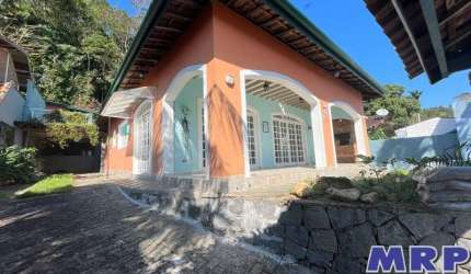 Casa na Tabatinga à venda, com 3 dormitórios, aceita financiamento bancário.