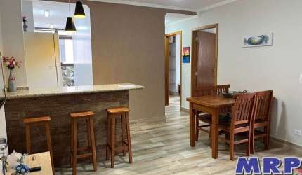 Apartamento a venda em Ubatuba, com 2 dormitórios, sendo 1 suíte , dentro de condomínio a 400 metros da Praia do Sapê.