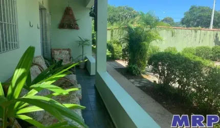 Apartamento em Ubatuba, com 2 dormitórios, sendo 1 suíte, oportunidade, excelente localização na Praia da Maranduba