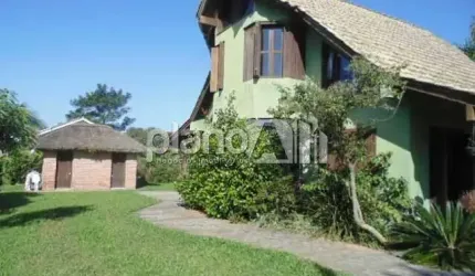 Casa de 02 dormitórios no Condomínio Paragem Verdes Campos em Gravataí - RS