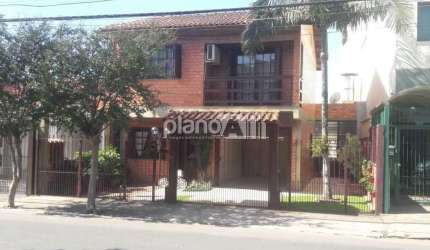 Casa à venda, com 150m², 3 quartos - Centro - Gravataí / RS por R$ 850.000,00