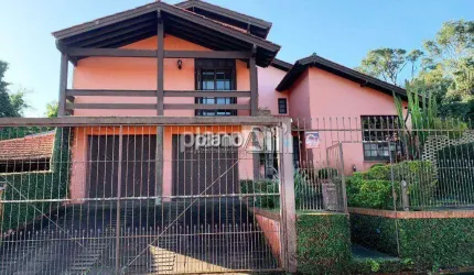 Casa Residencial ou Comercial triplex com 580m² para alugar no Centro de Gravataí