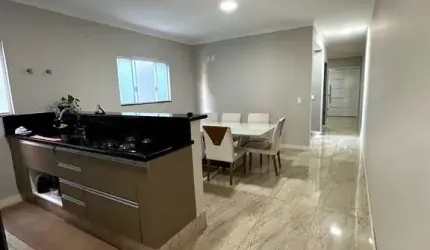 Casa em Jardim Novo Mundo  -  Várzea Paulista