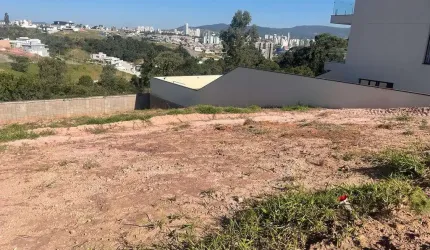Terreno Condomínio em Jundiaí
