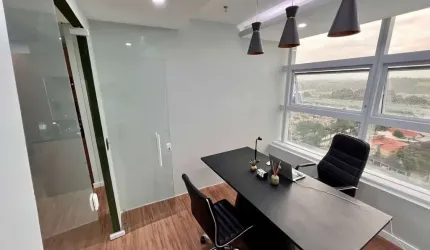 Sala em Chácara Urbana  -  Jundiaí