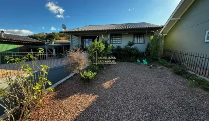 Casa com 3 Dormitórios À Venda no Bairro Navegantes em Dois Irmãos/RS