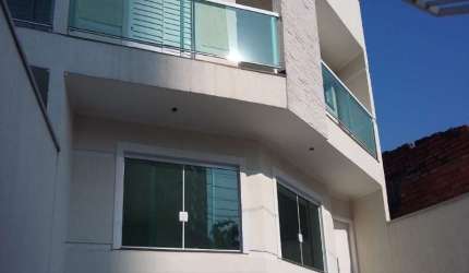 Casa à venda na Vila Formosa, com 3 quartos, 1 suíte, 3 salas, 3 banheiros e 5 vagas de garagem