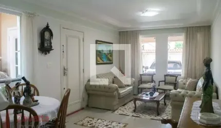 Casa à venda com 200m² no bairro do tucuruvi  3 quartos .