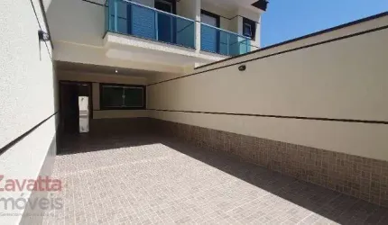 Casa à venda na Vila Maria Alta com 3 suítes, 2 vagas, 150m²