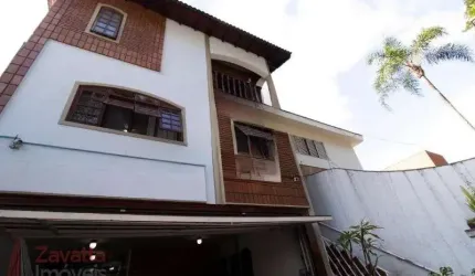 Espetacular Casa de 4 Quartos e 2 Suítes no Jardim Franca, São Paulo-SP: 387m², 4 Salas, 7 Banheiros e 4 Vagas de Garagem!