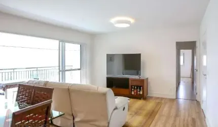 Apartamento à Venda na Água Branca com 168 m², 3 Quartos e 3 Vagas