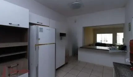 Imperdível Casa à Venda em São Paulo-SP, Vila Medeiros: 2 Quartos, 2 Suítes, 2 Salas, 2 Banheiros, 2 Vagas de Garagem, 191m²!
