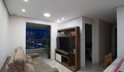 Apartamento de 3 quartos com 70m², à venda em condomínio na Vila Paiva, São Paulo-SP