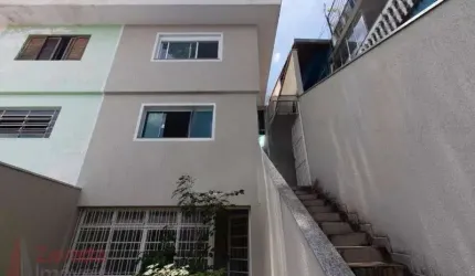 Casa à venda na Vila Gustavo, São Paulo-SP: 3 quartos, 1 suíte, 2 salas, 4 banheiros, 2 vagas, 199m². Venha conferir!