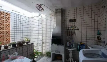 Impecável Casa à Venda em São Paulo - Vila Constança: 2 Quartos, 2 Salas, 2 Banheiros, 1 Vaga de Garagem!
