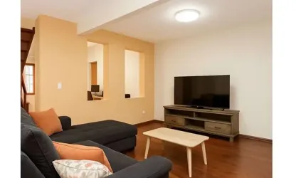 Casa em condomínio fechado com 4 quartos à venda na Rua Irundiara, 35, Vila Nova Conceição, São Paulo por R$ 2.300.000